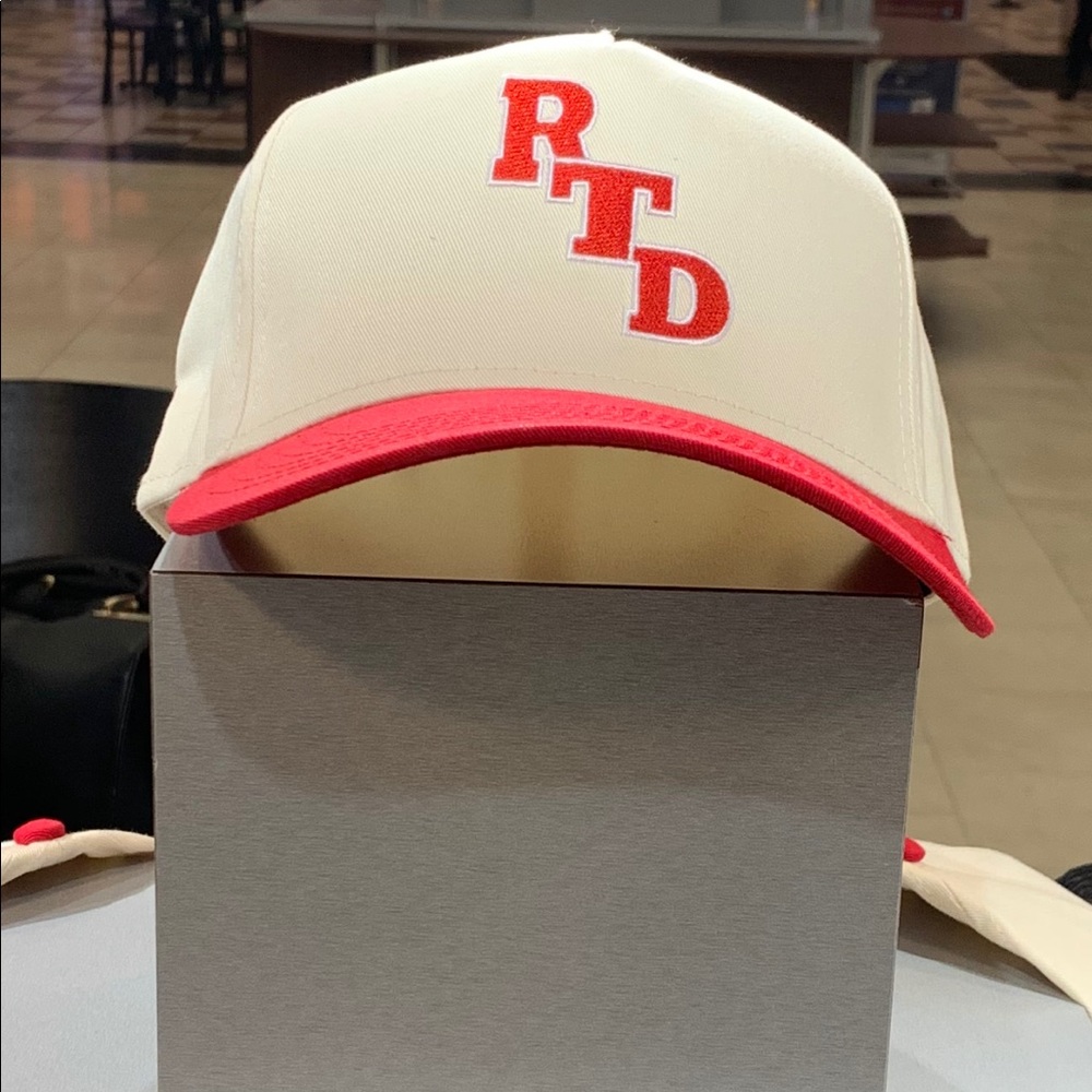RTD EMBROIDERED TRUCKER HAT
